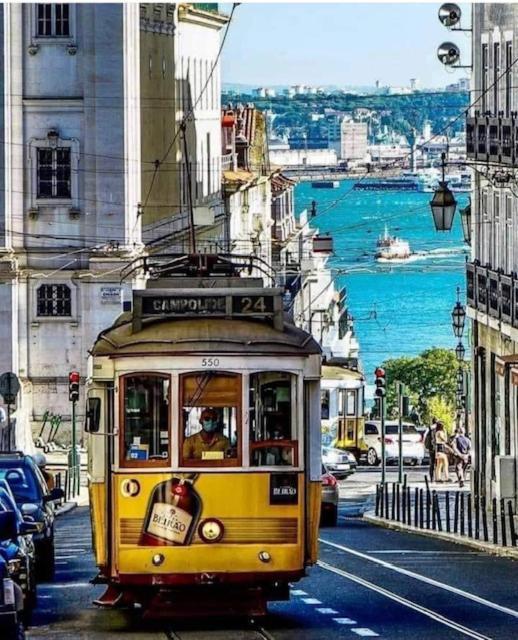 Besthomestay- Lisbon- Garden, Pool & Garage Lisboa