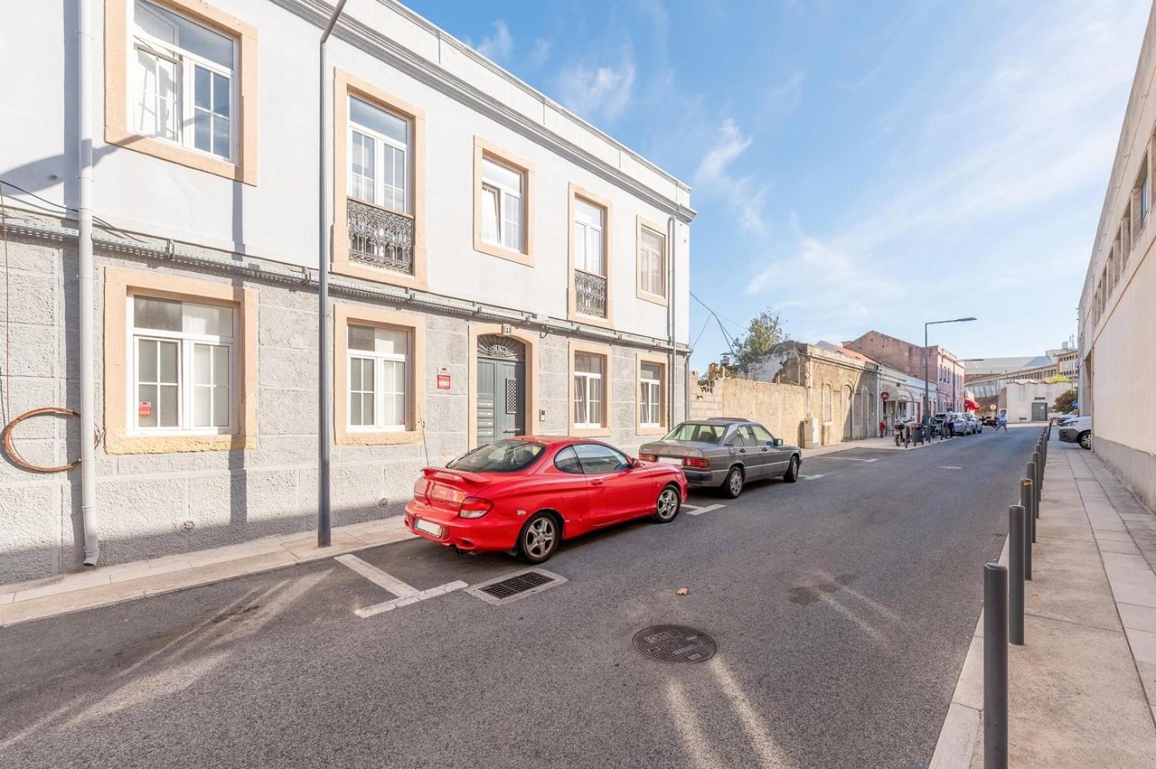 Guestready - Stylish Near Parque Das Nacoes * Lissabon