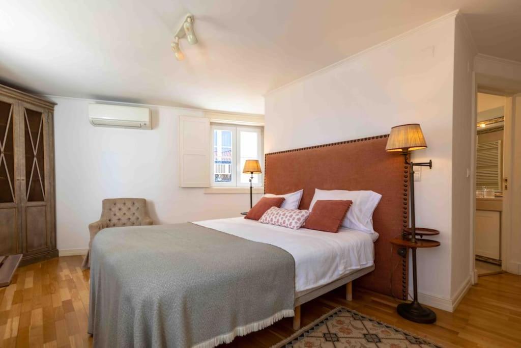 Appartement Historical 3 Bedroom Duplex In *
