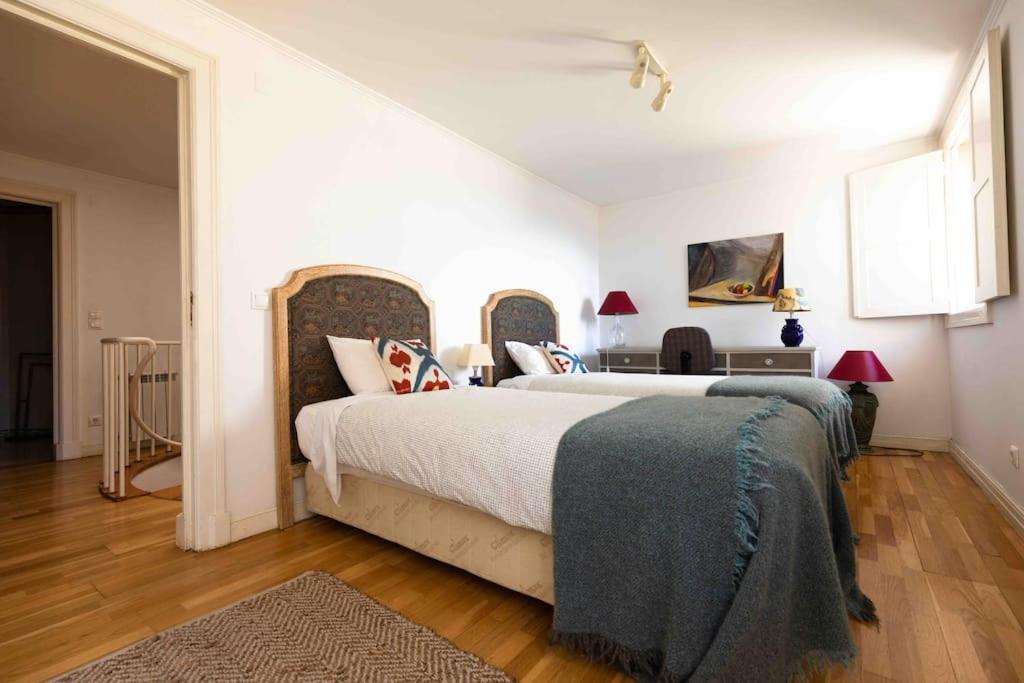 Historical 3 Bedroom Duplex In * Lisboa