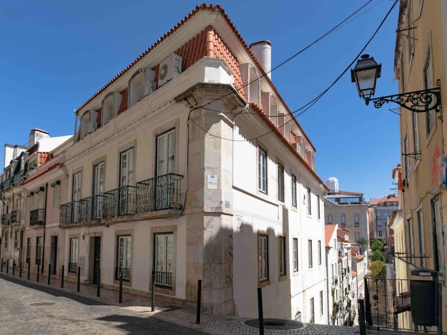 Historical 3 Bedroom Duplex In Lisboa