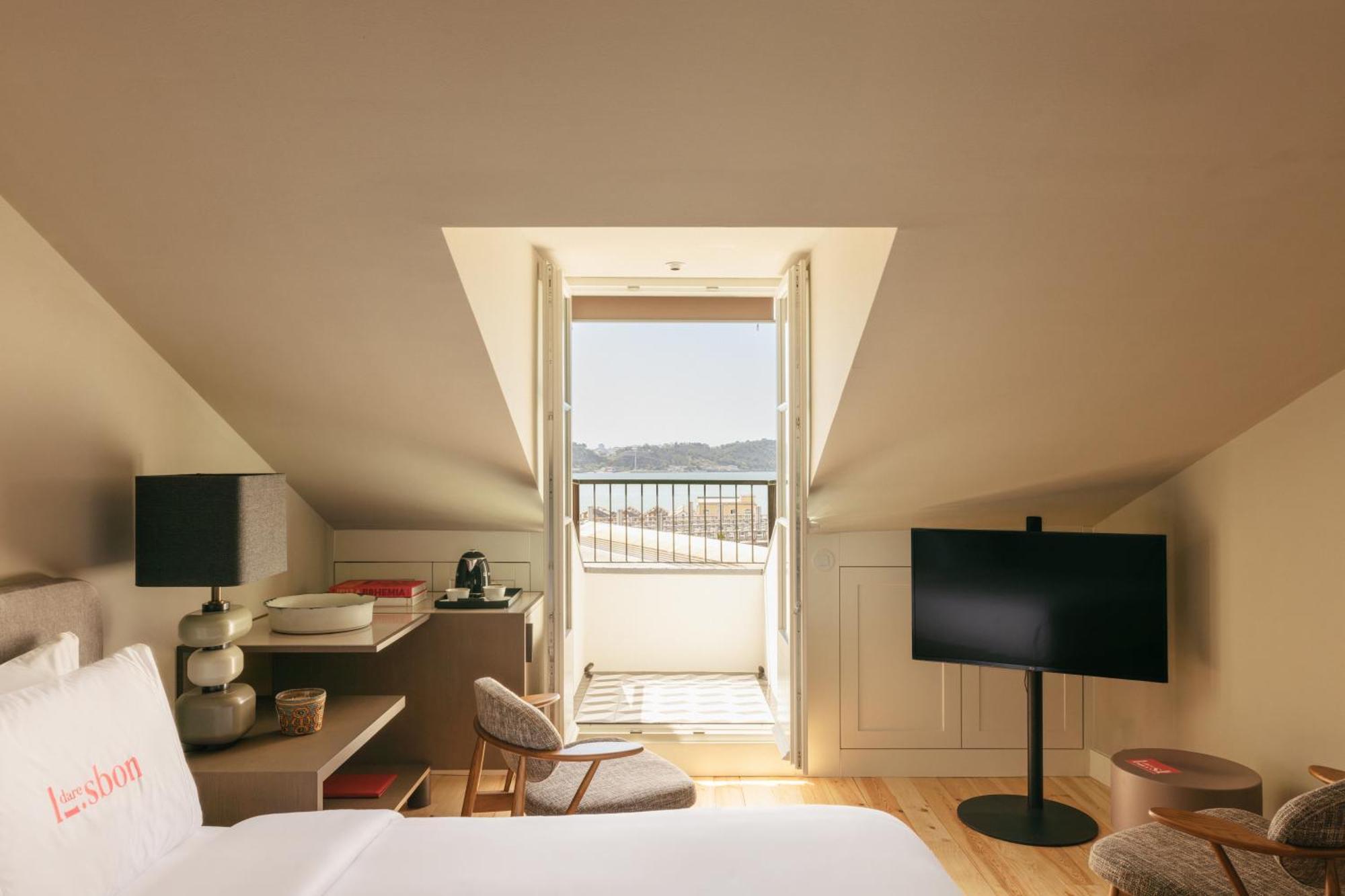 Dare River Hotel 3*