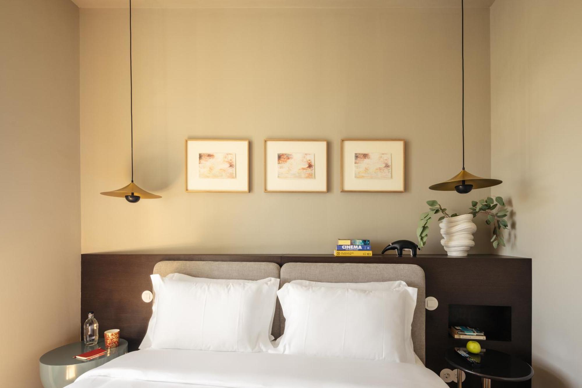 Dare River Hotel