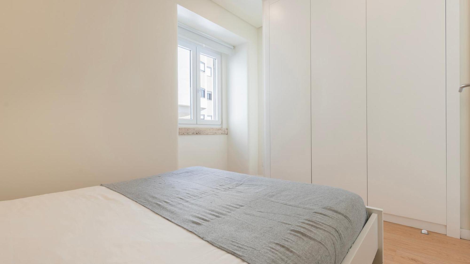 Apartamento Homely 2bdr With Terrace By Lovelystay