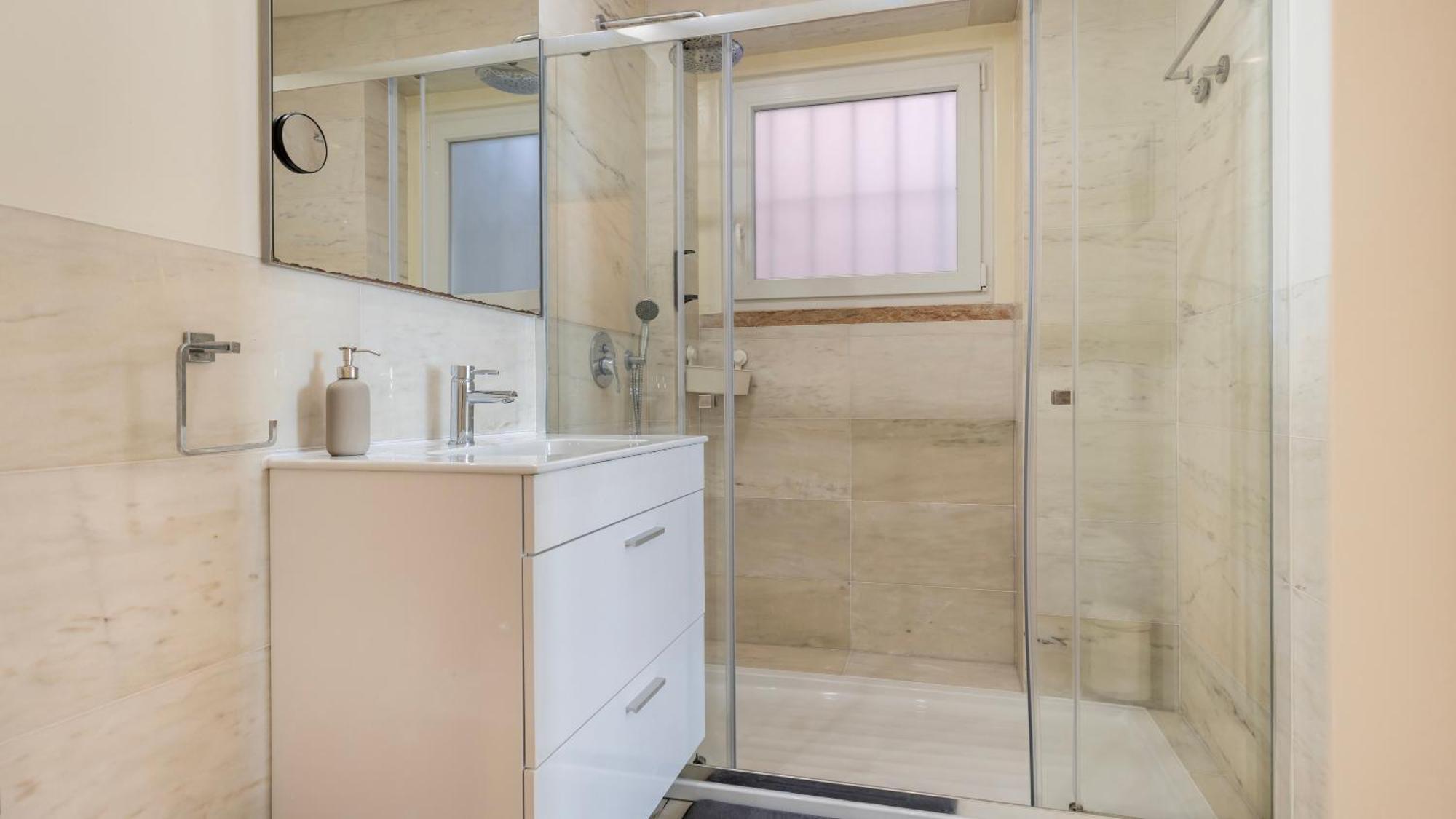 Homely 2bdr With Terrace By Lovelystay Appartement Lissabon