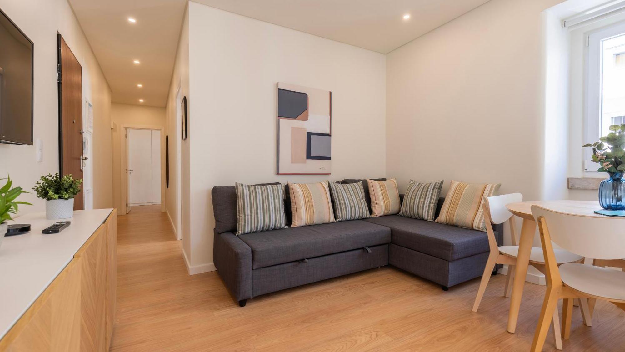 Apartamento Homely 2bdr With Terrace By Lovelystay