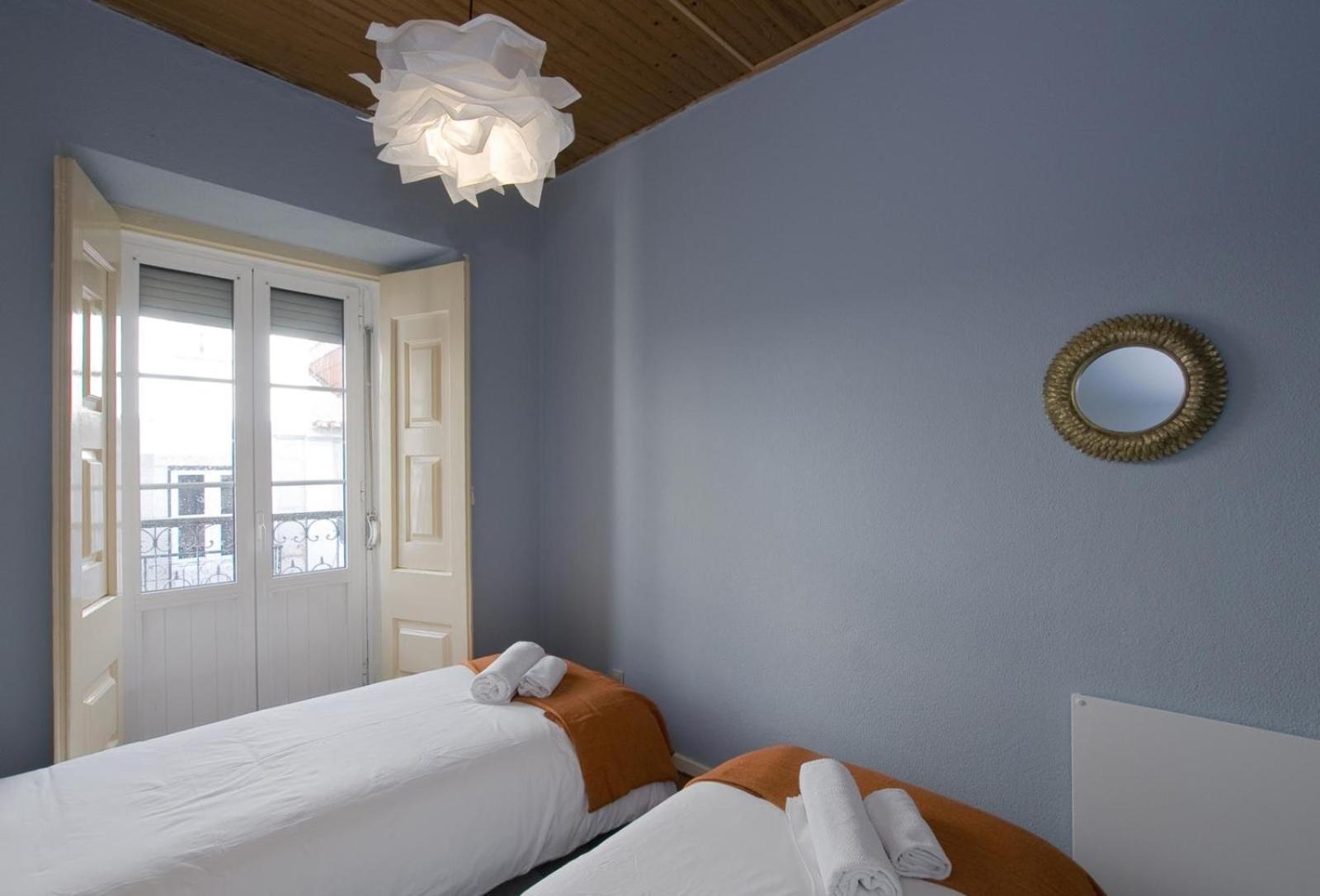 Pn New Ac! Stylish & Central- View To Tram 28! Appartement Lisboa
