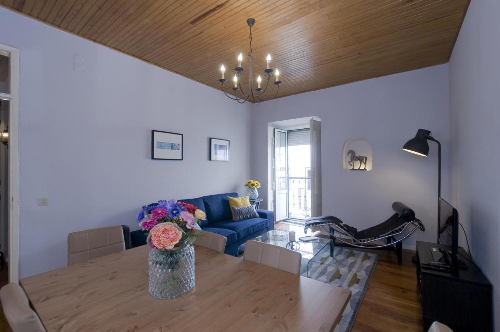 Pn New Ac! Stylish & Central- View To Tram 28! Appartement Lisboa