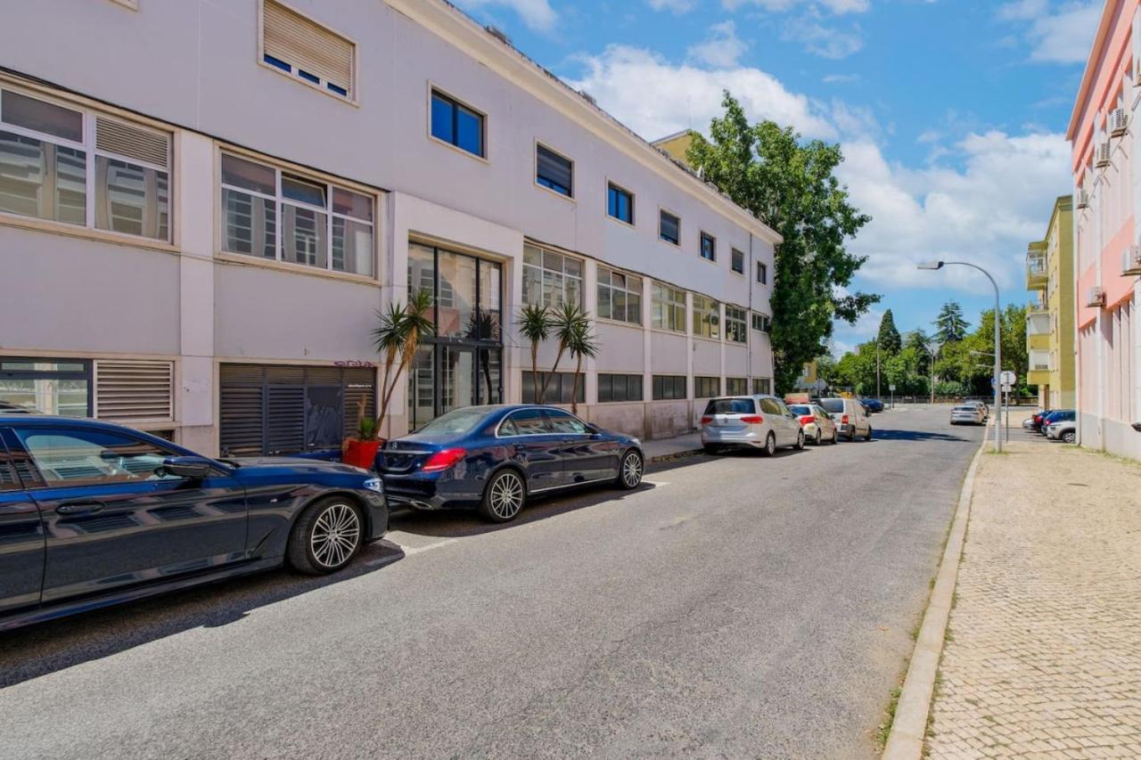 Lovely Fully Equipped Near Subway N5 Appartement *