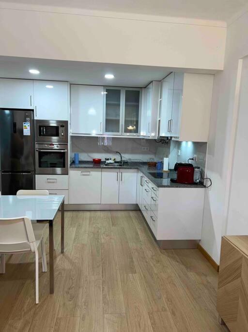 Vip Vasco Da Gama -ap Completo Com Terraco 60m2 Apartment Lissabon