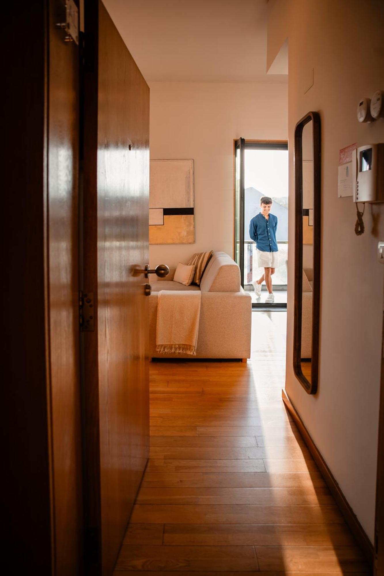 Premium Flat At Ajuda/belem With Balcony, Parking! Apartment *