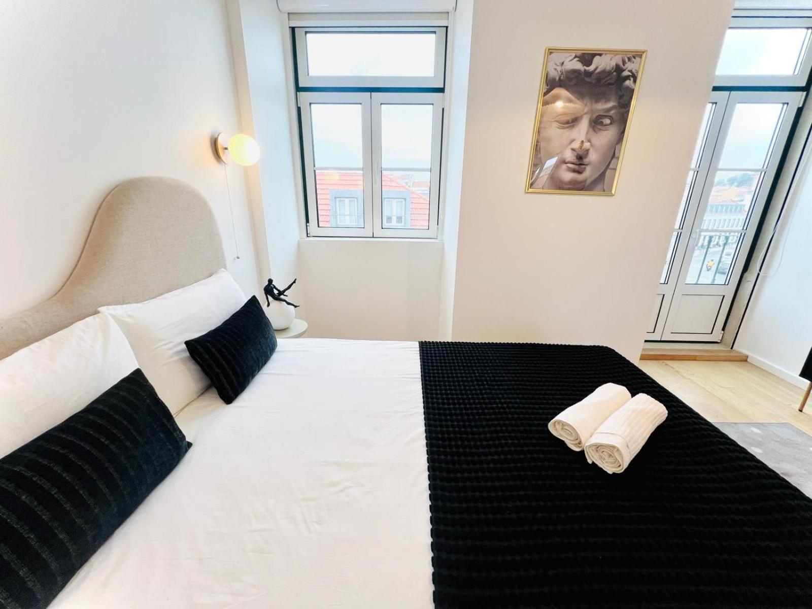 Pink House Ii Beautiful 2 Bedroom Flat In City Center Apartment