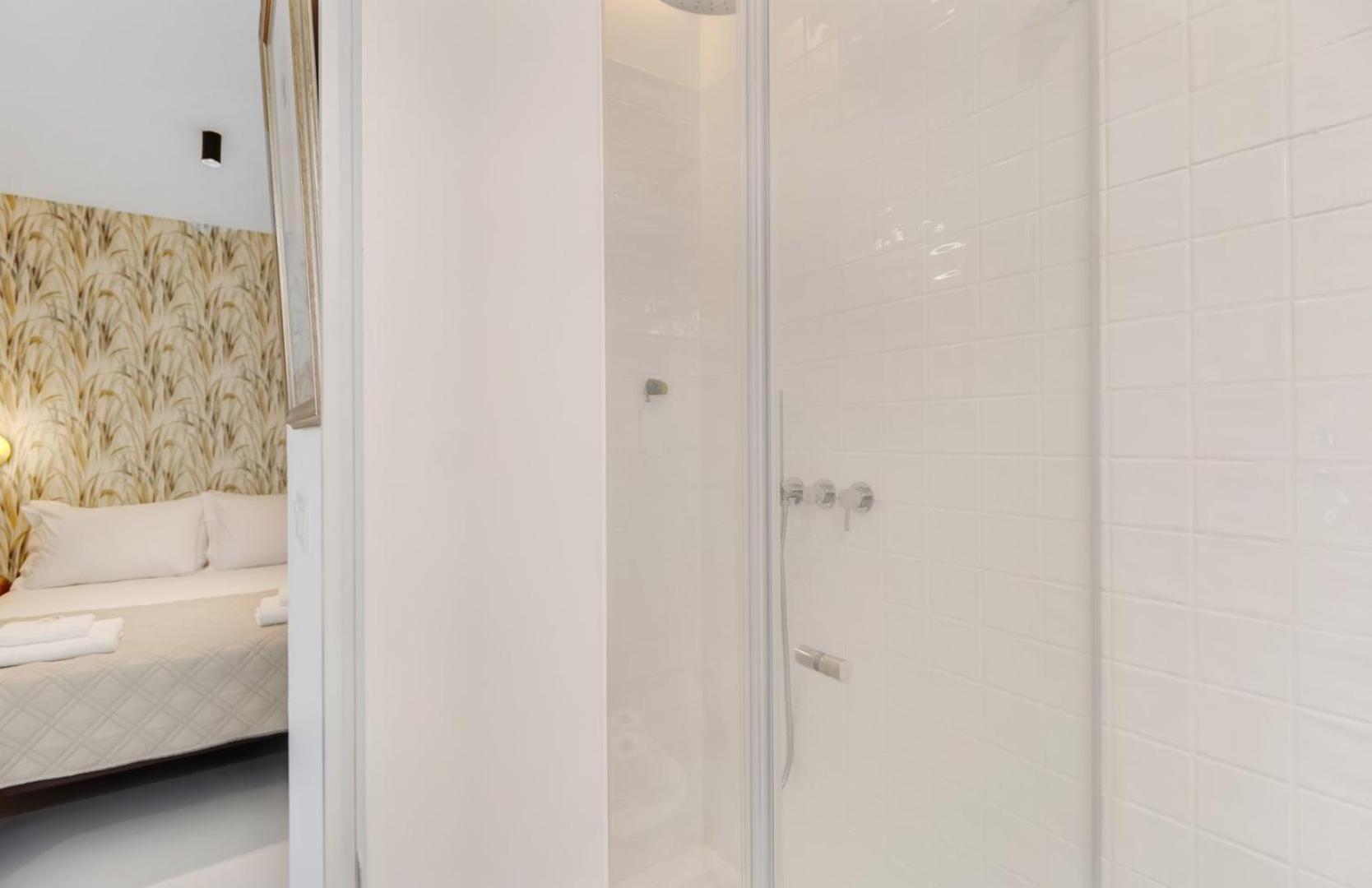 1br Charming In The Heart Of Santos | By Airnest Appartement *