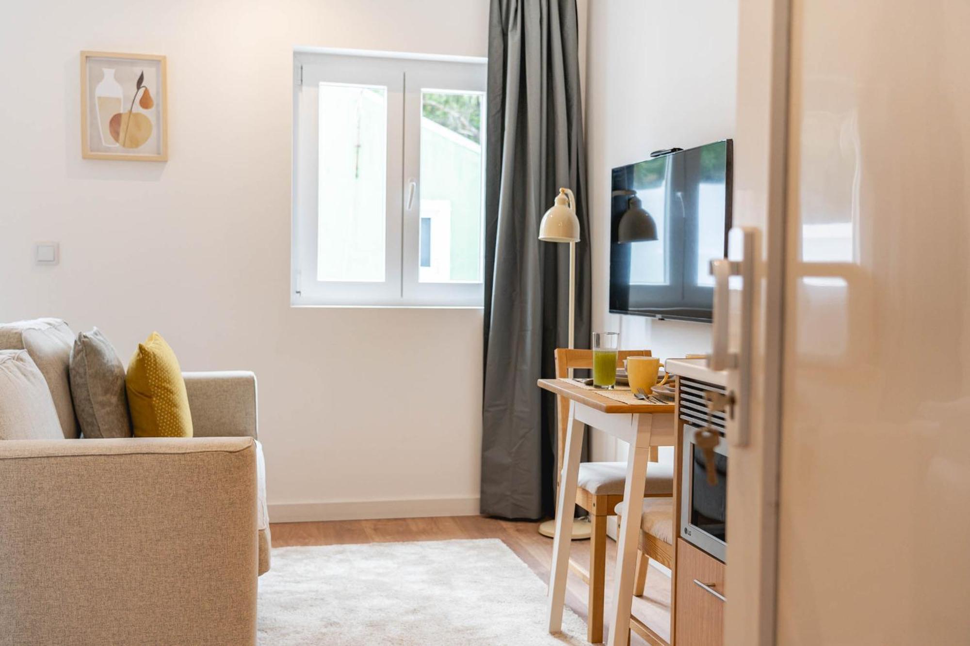 Blue Charm - Campolide Appartement *