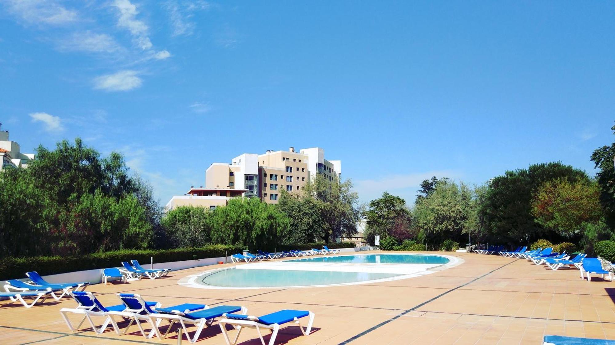 Relax Pool Apart. Parking&garden! * Lissabon