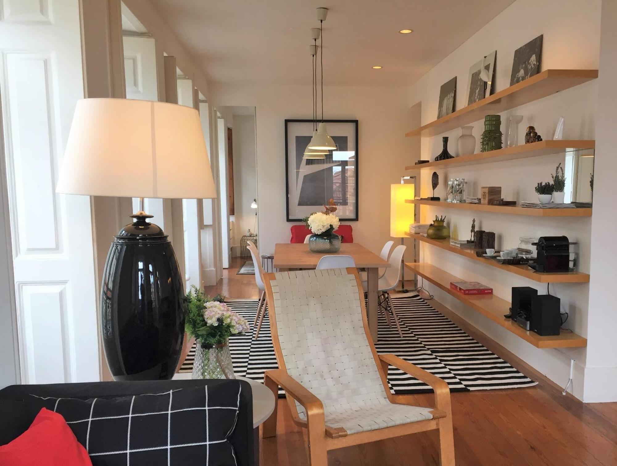 Apartamento B2 Beautiful Sunny Loft Bairro Alto - Bica Lisboa
