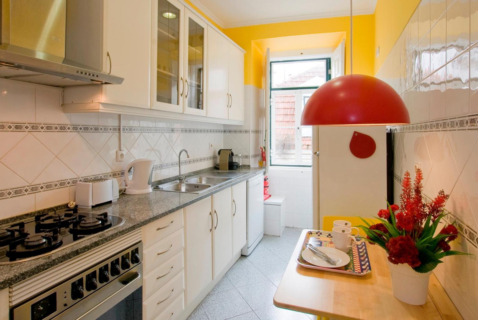 B1 Bairro Alto - Bica Spacious Bright Appartement