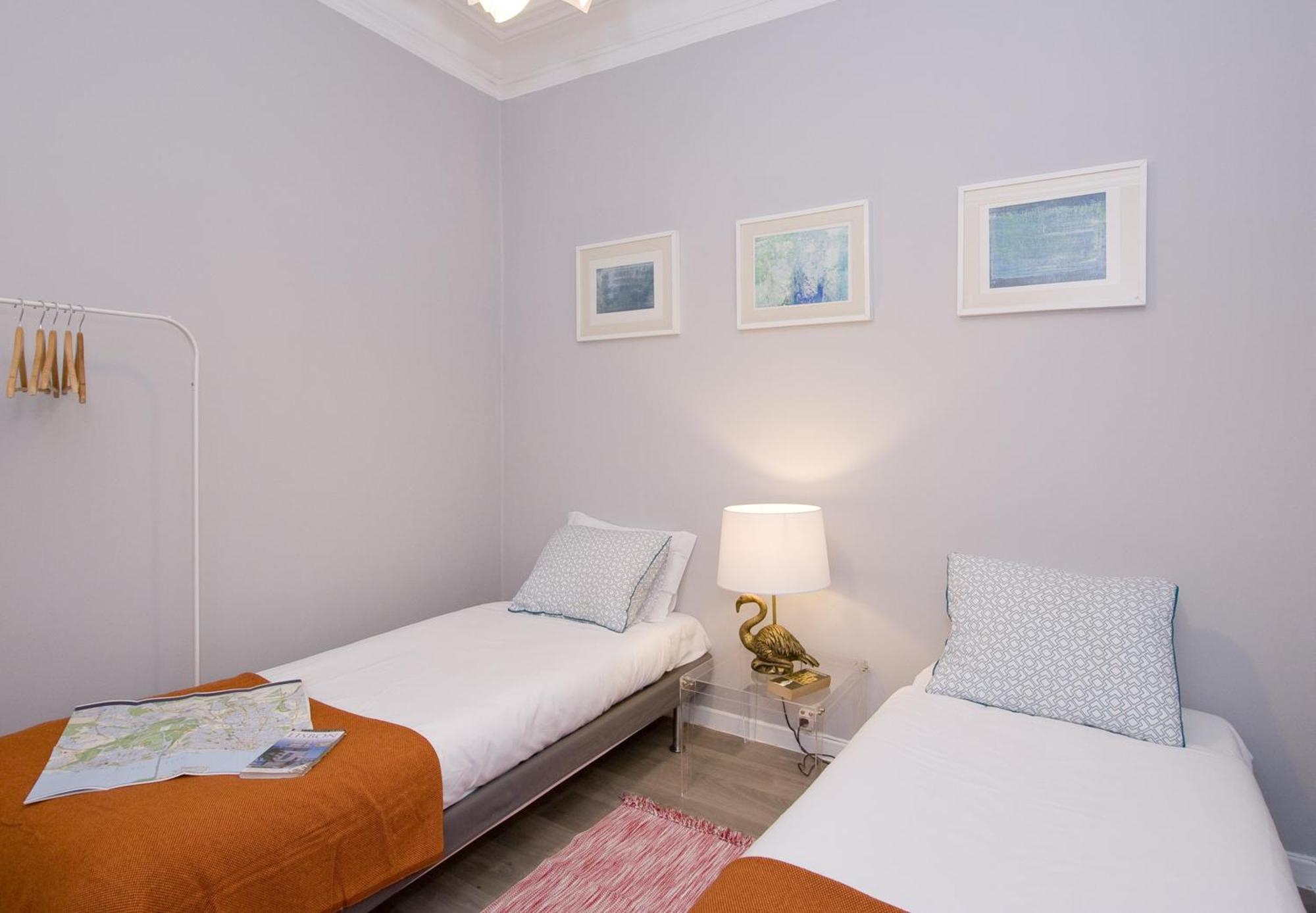 B1 Bairro Alto - Bica Spacious Bright *