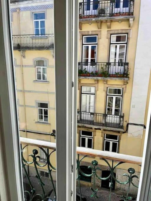 2 Bdrms Near Lx Factory Free Parking *