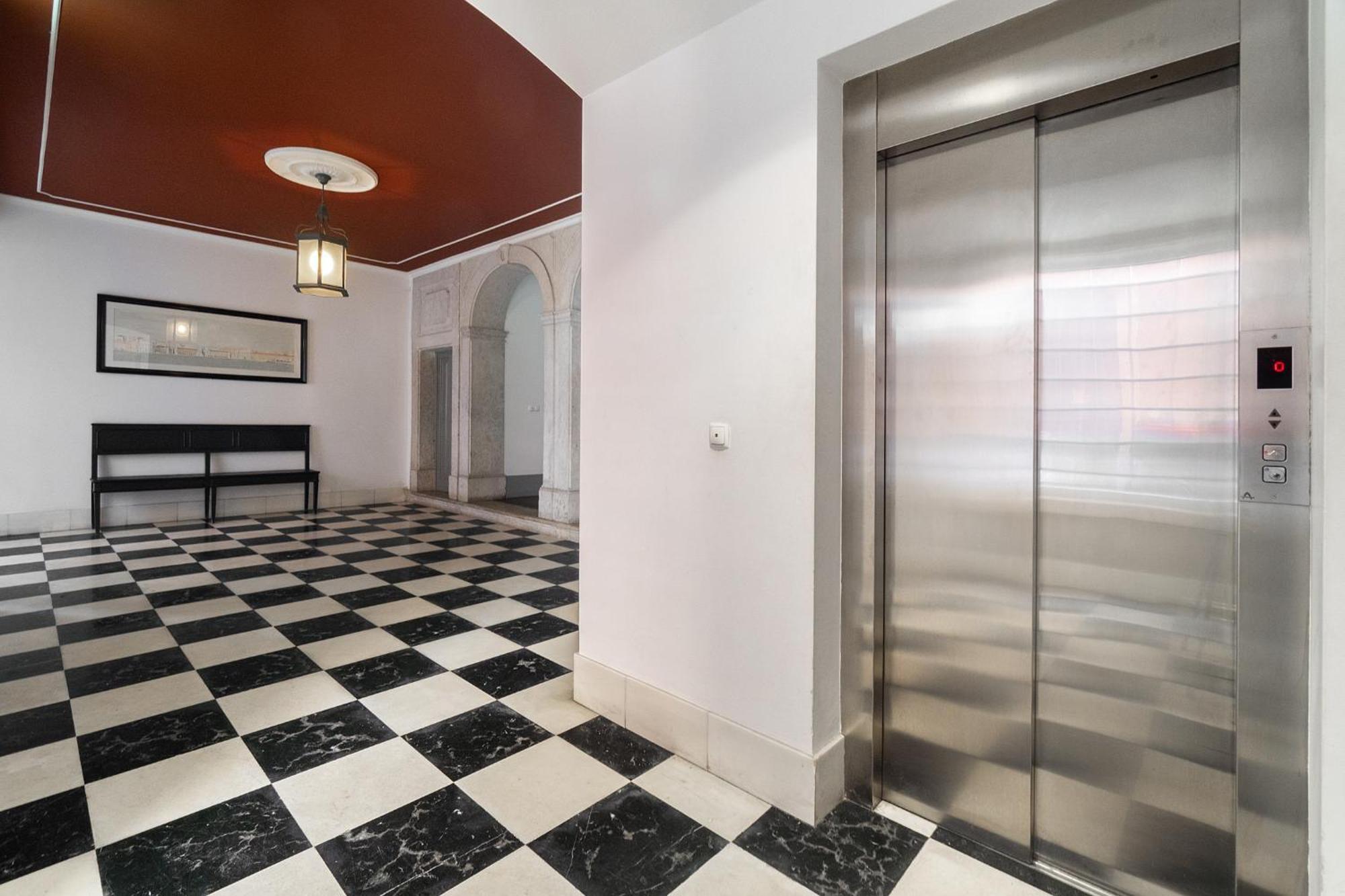 Whome Elegant Chiado Retreat Comfort In Lisbon's Heart Apartment Lissabon