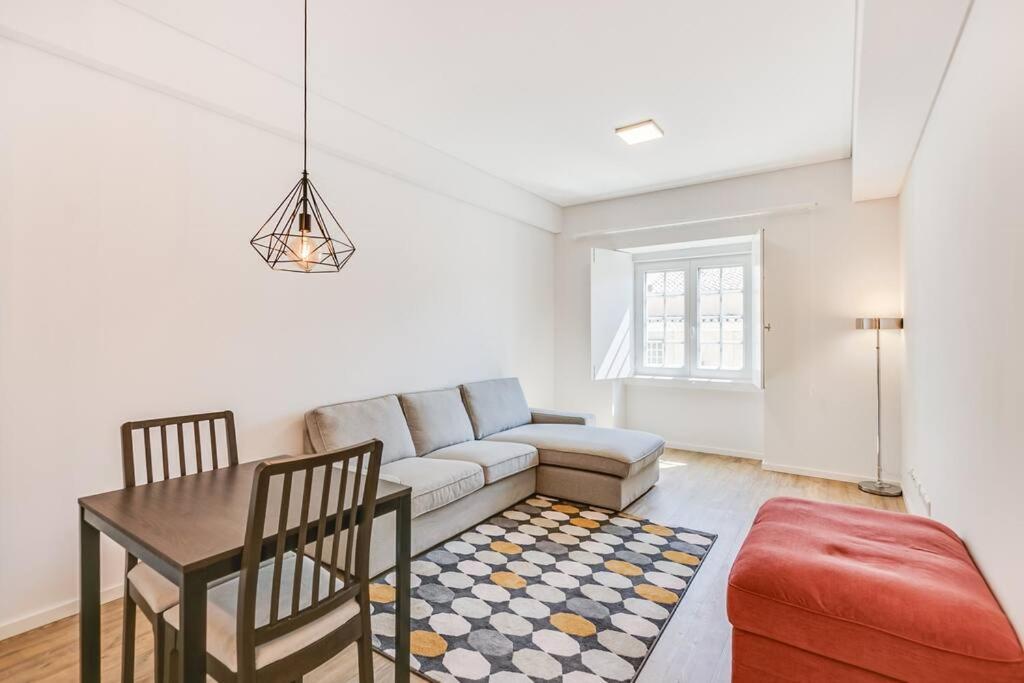 Made For The Lovers- Urban Charm In Chiado Apartment Lissabon