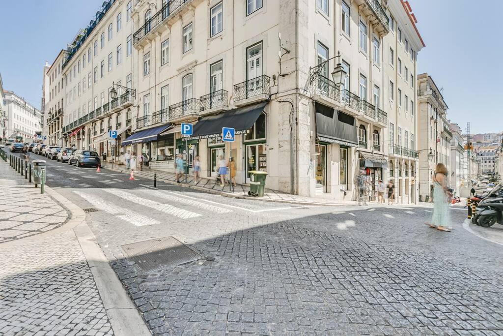 Made For The Lovers- Urban Charm In Chiado Apartment *