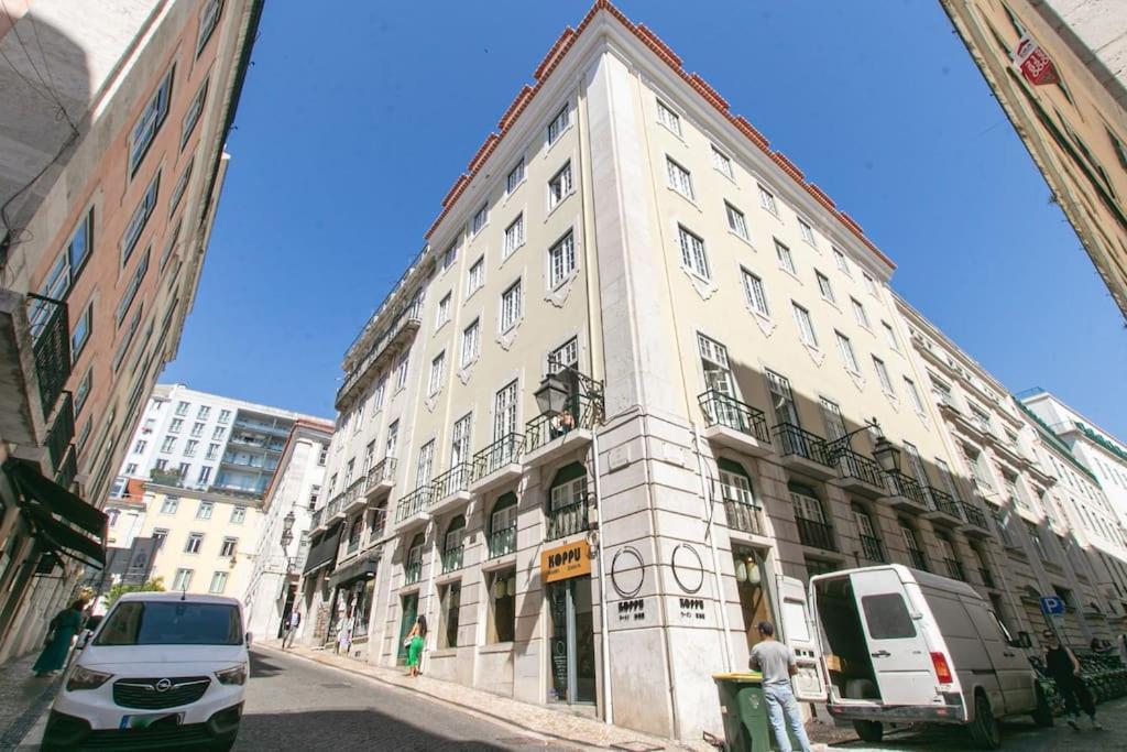 Made For The Lovers- Urban Charm In Chiado Lissabon