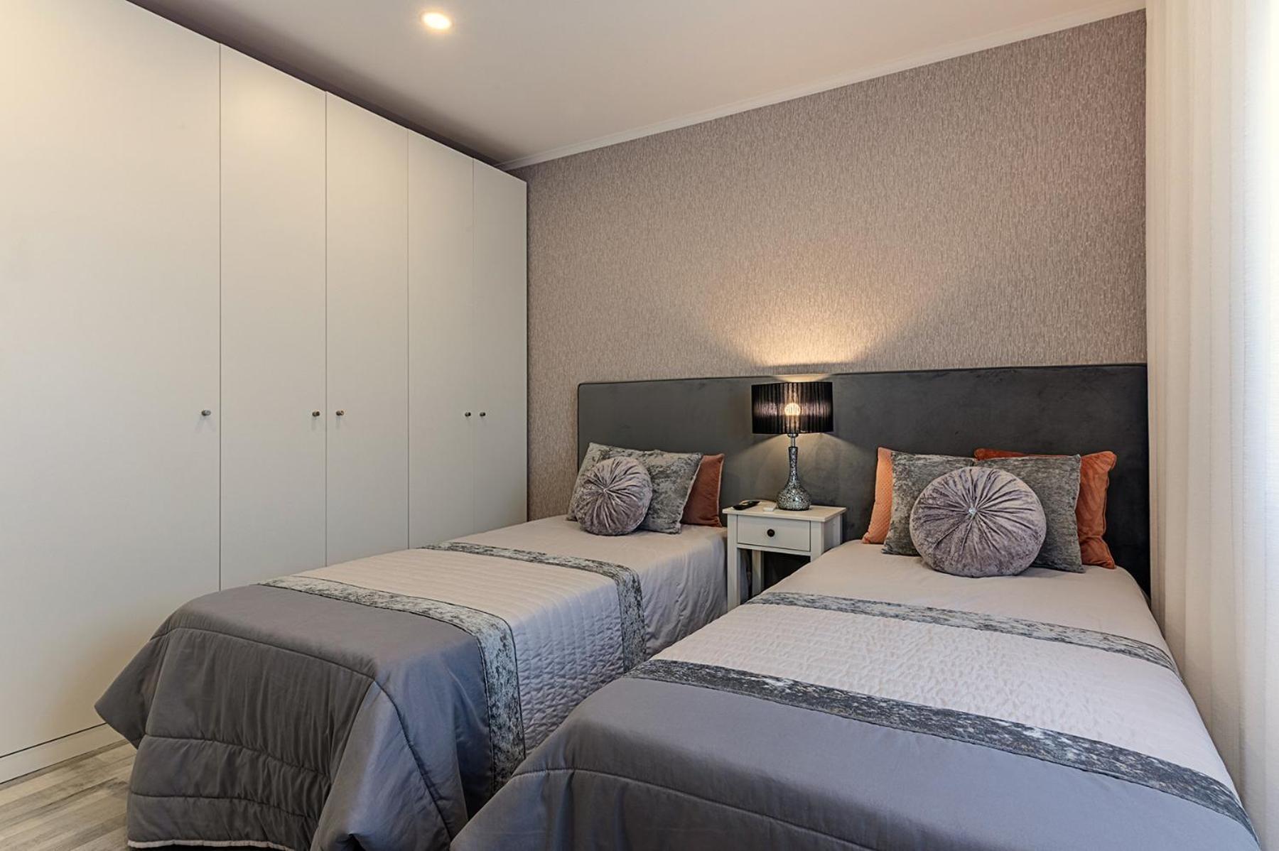 Myplacelisbon - Lumiar Luxury House Hébergement de vacances