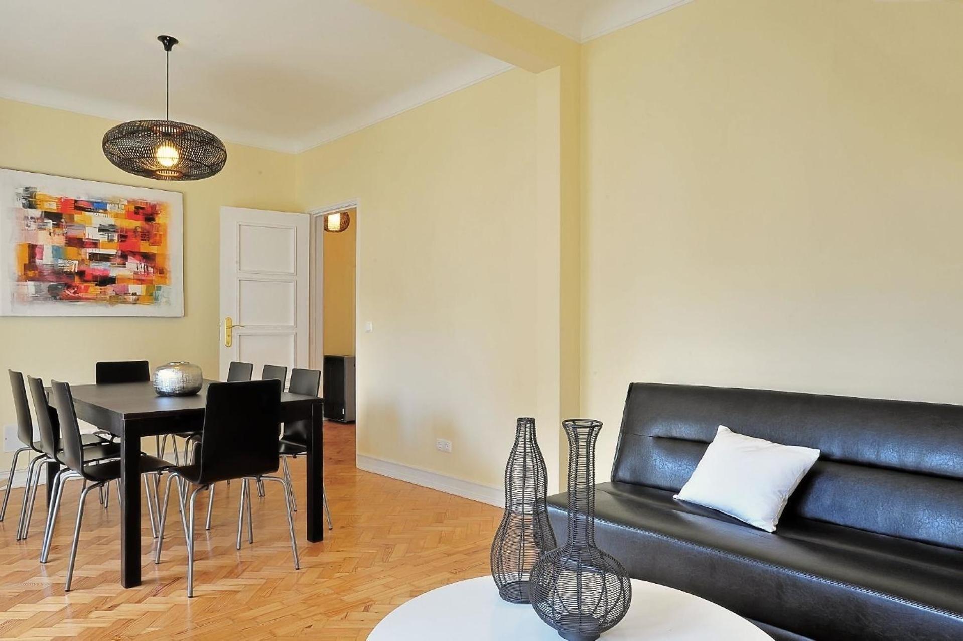 Appartement Studio Fuer 11 Personen Und 1 Kind In Lissabon, Regio De Costa De - B58323