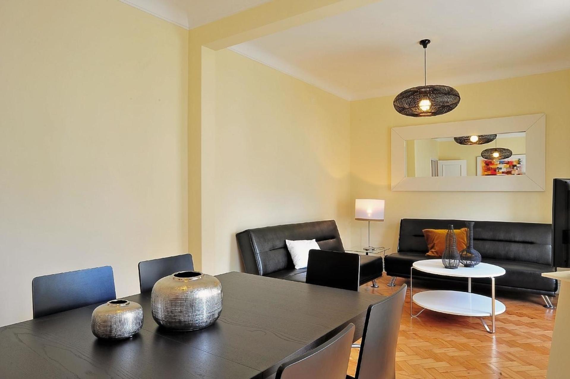 Appartement Studio Fuer 11 Personen Und 1 Kind In Lissabon, Regio De Costa De - B58323