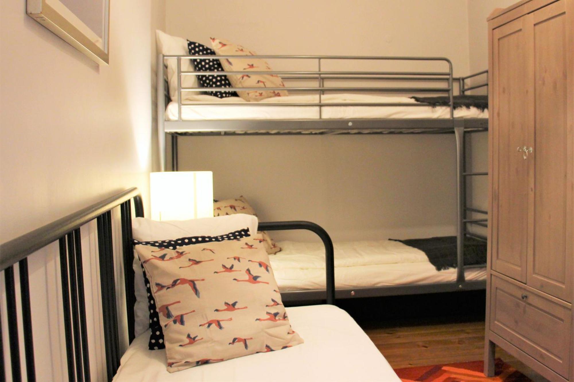 Appartement Sm1-happy At Hip Pr.real & Bair.alto + Private Patio! Lisboa