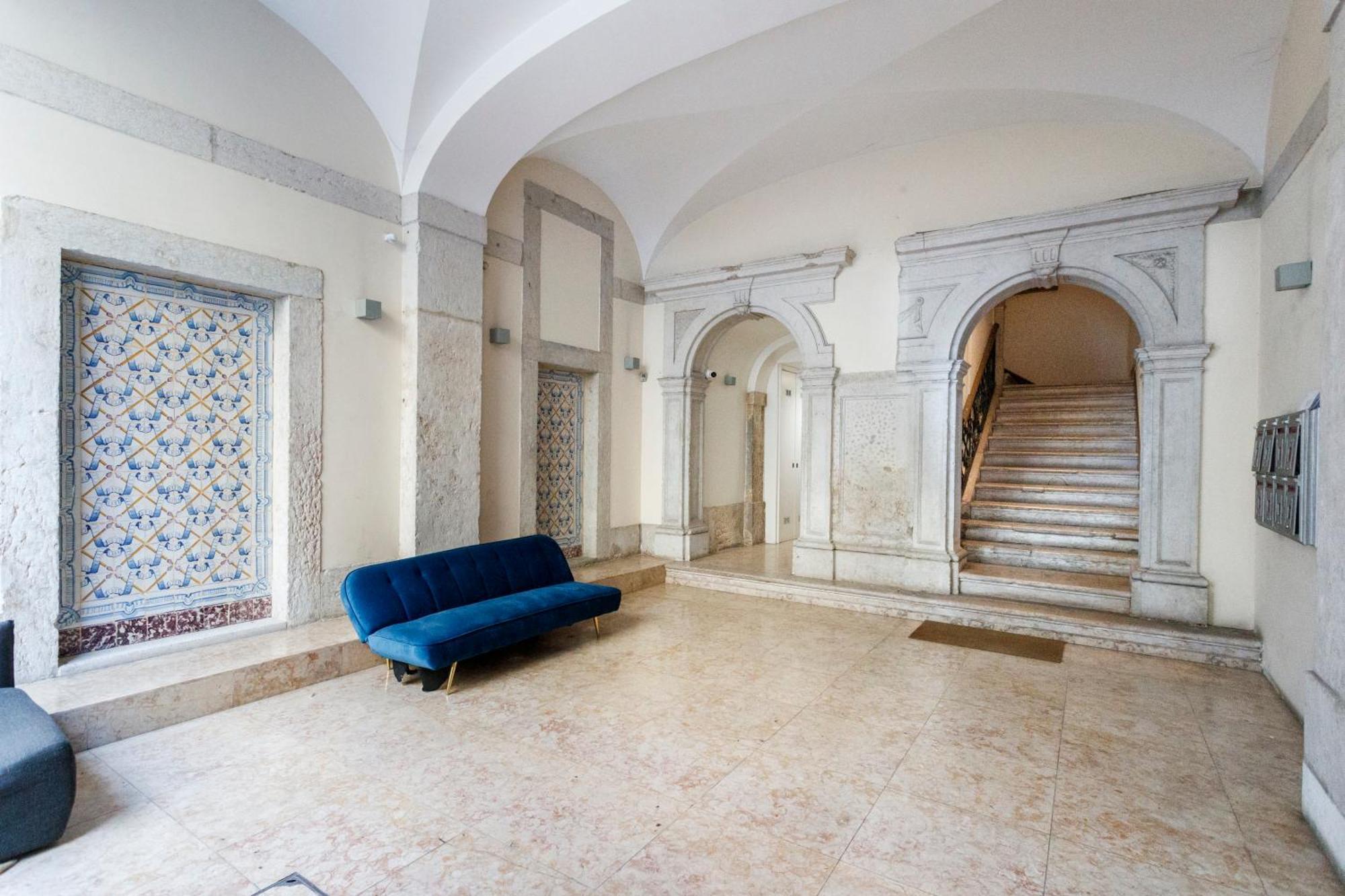Madalena Exclusive Lissabon