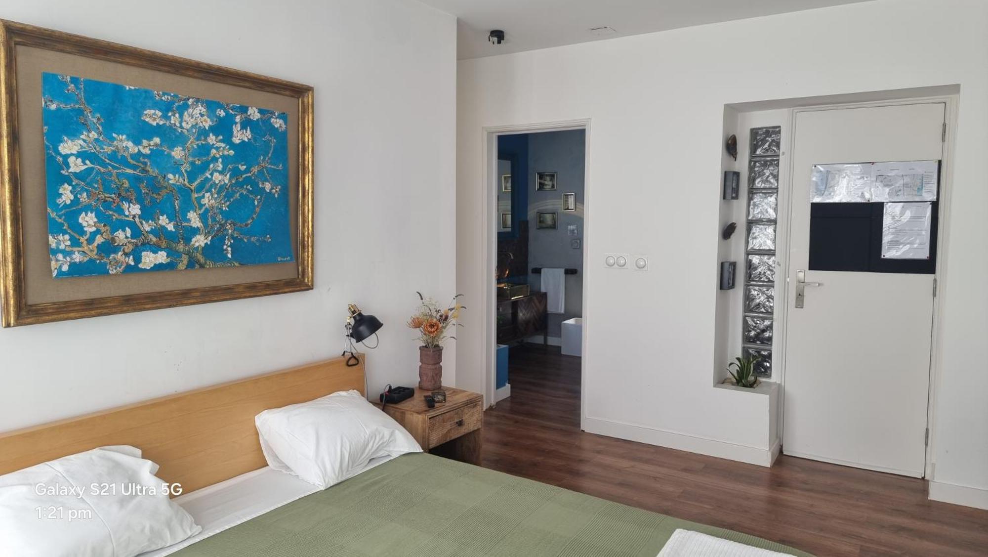 The Coolest Place Near The Airport! Privatunterkunft