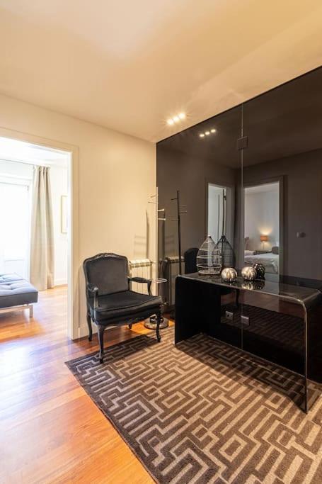 Chiado Deluxe Modern Feel 3 Bedroom Apartamento Lisboa