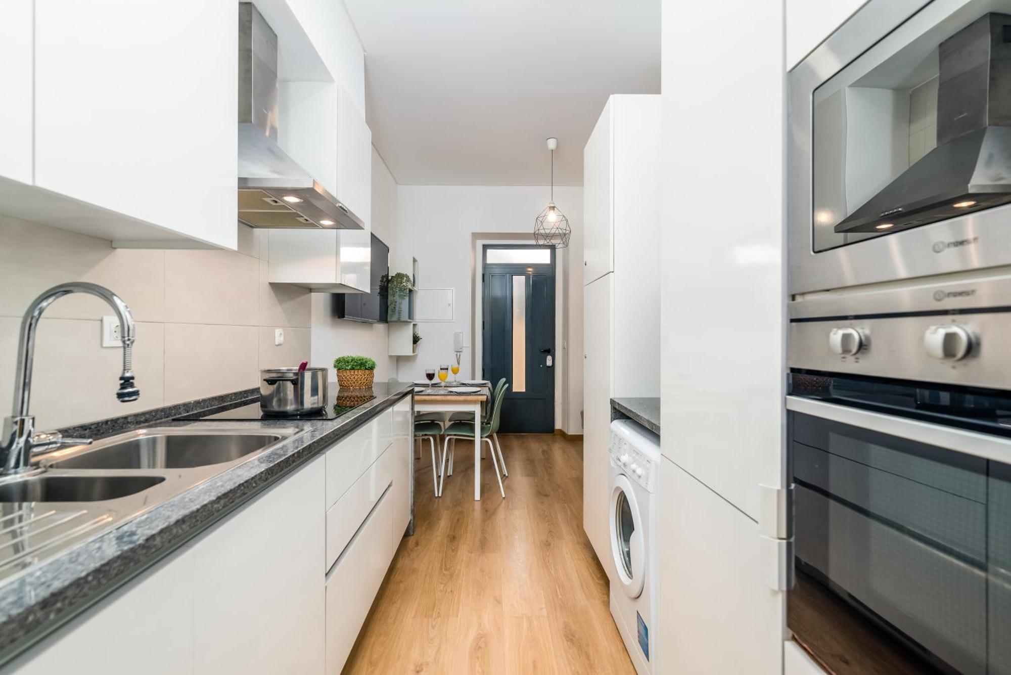Go Native - Vip Apartment