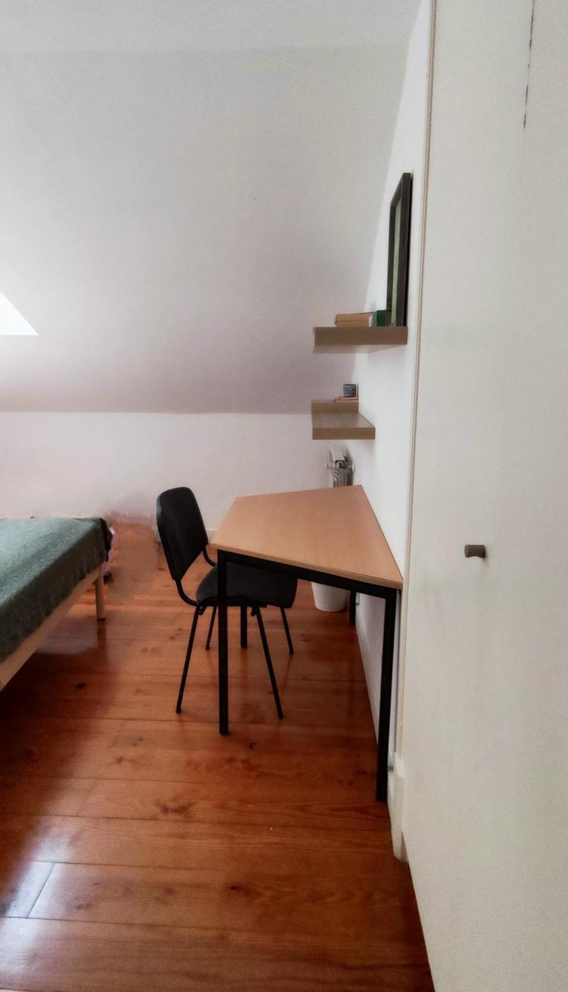 Séjour chez l'habitant Quartos No Bairro Alto De Em Acomodacao Partilhada