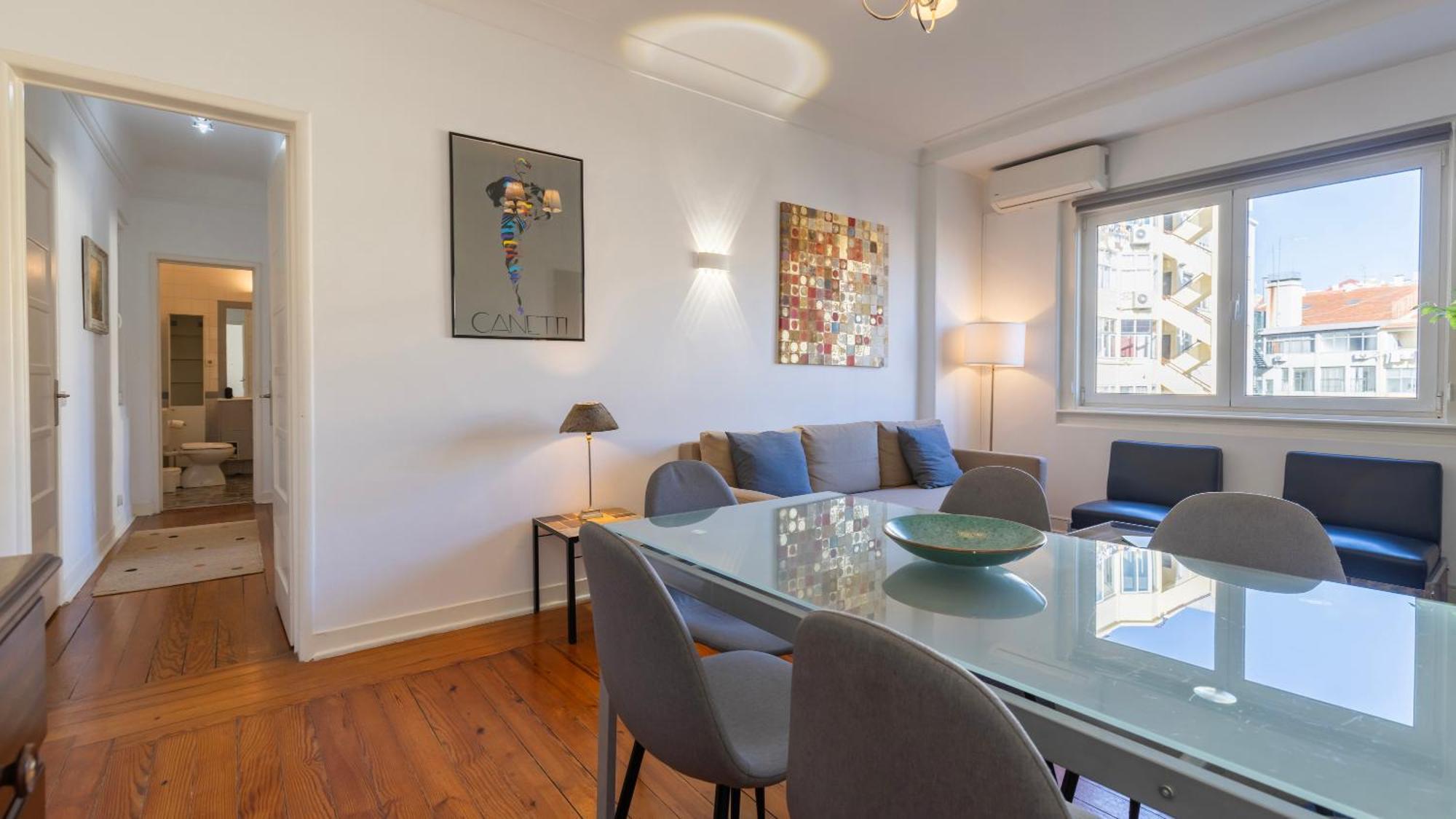 Appartement Liberdade Charming By Lovelystay