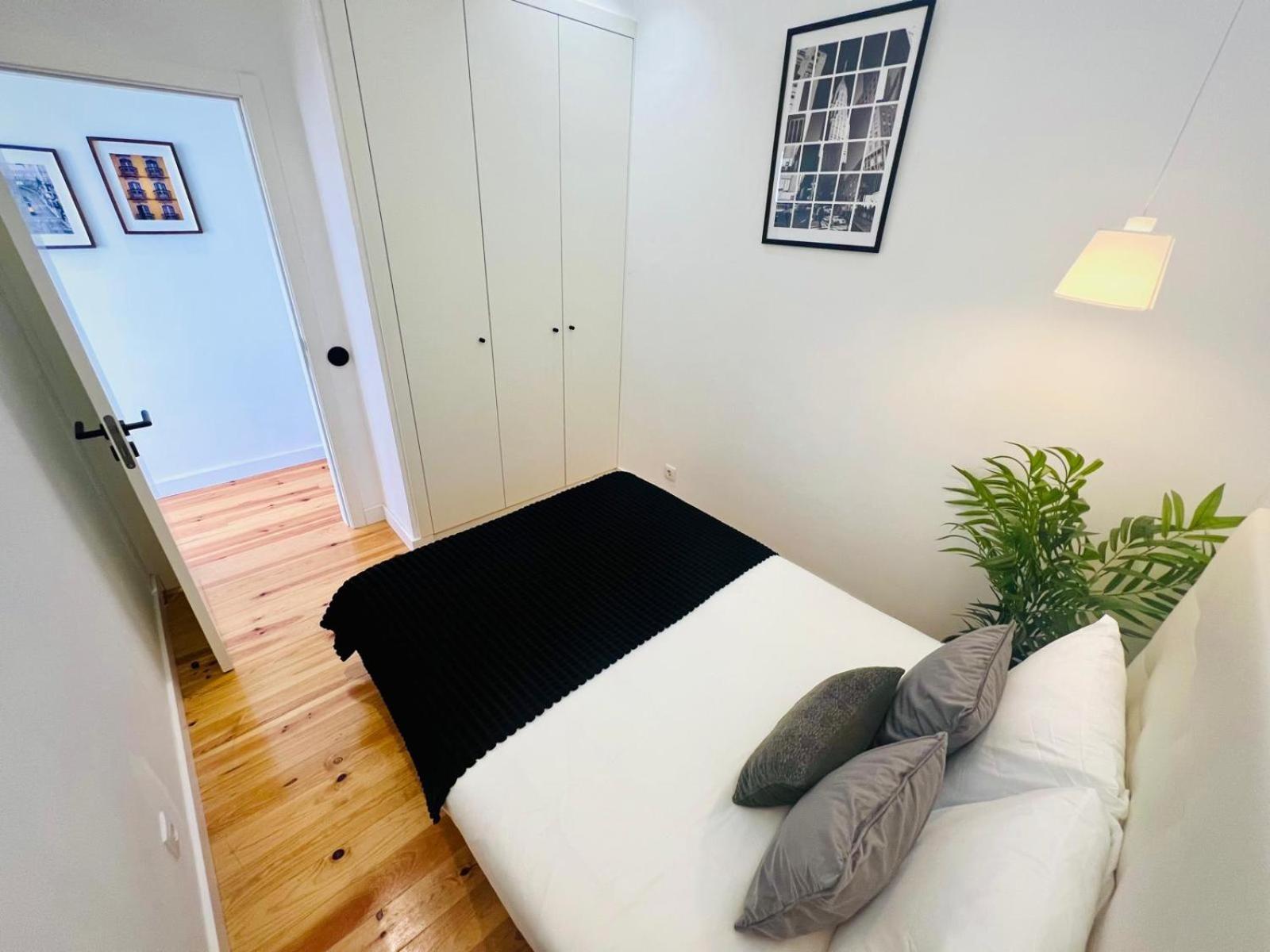 Morais A Stylish Flat For A Memorable Lisboa