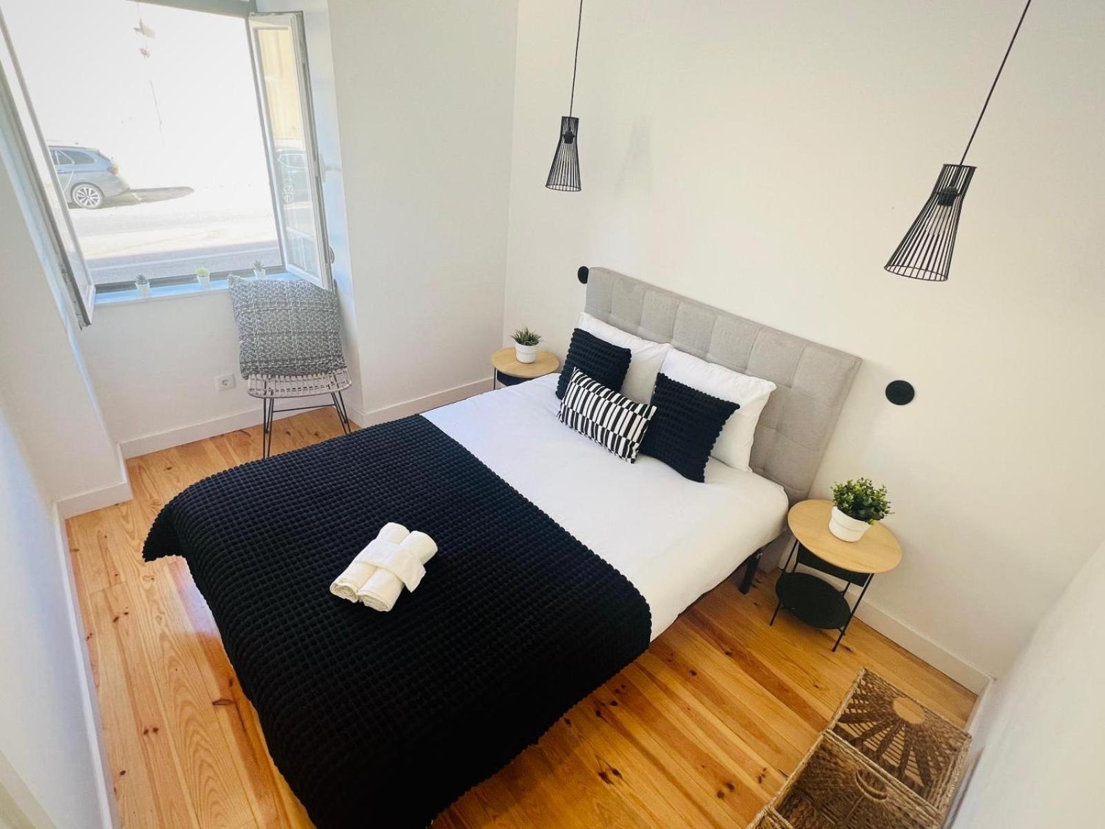 Morais A Stylish Flat For A Memorable *
