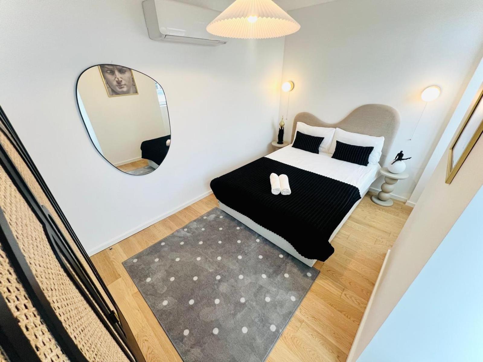 Pink House Beautiful 2 Bedroom Flat In Center Apartamento Lisboa
