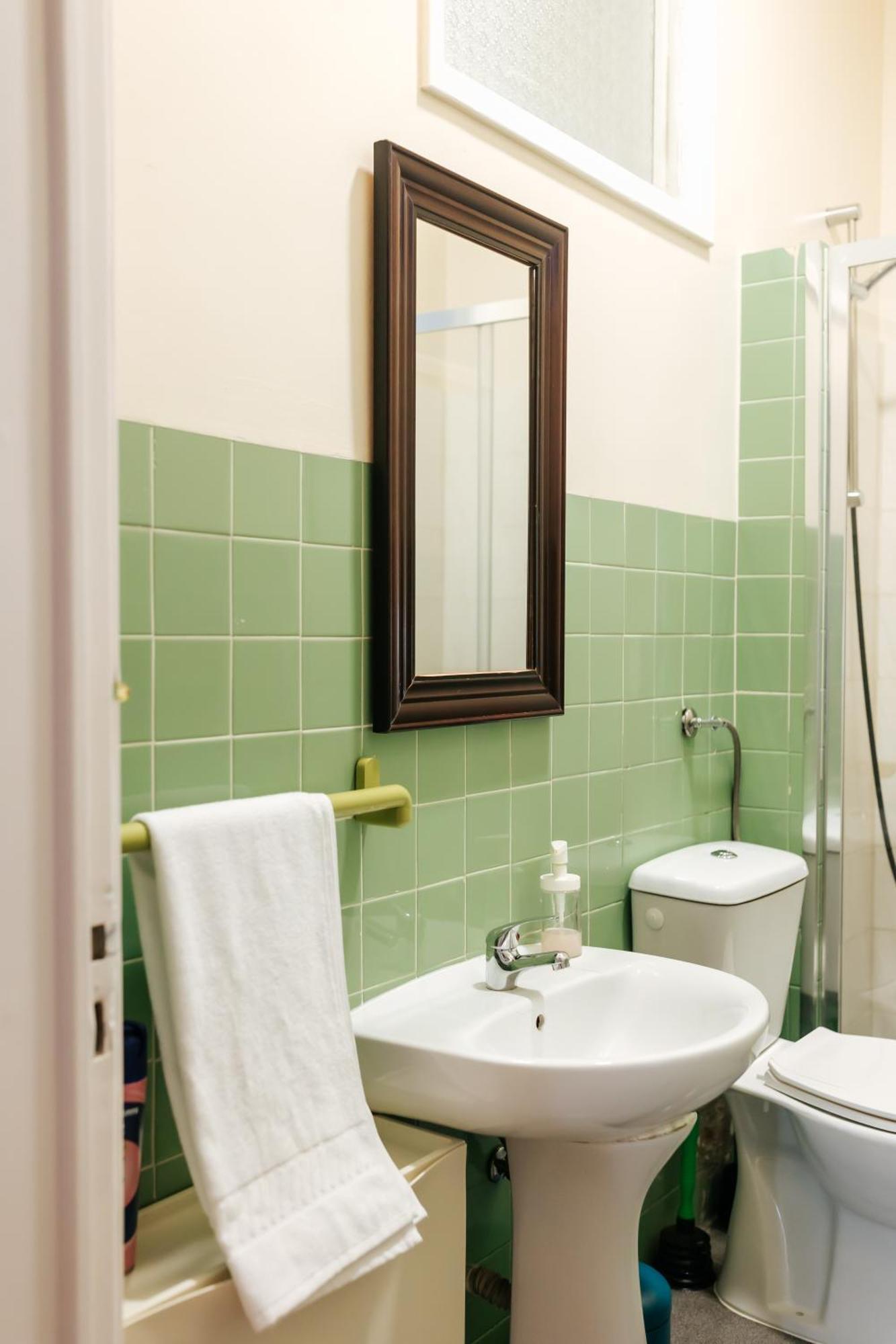 Séjour chez l'habitant Aquilla Family 202 *
