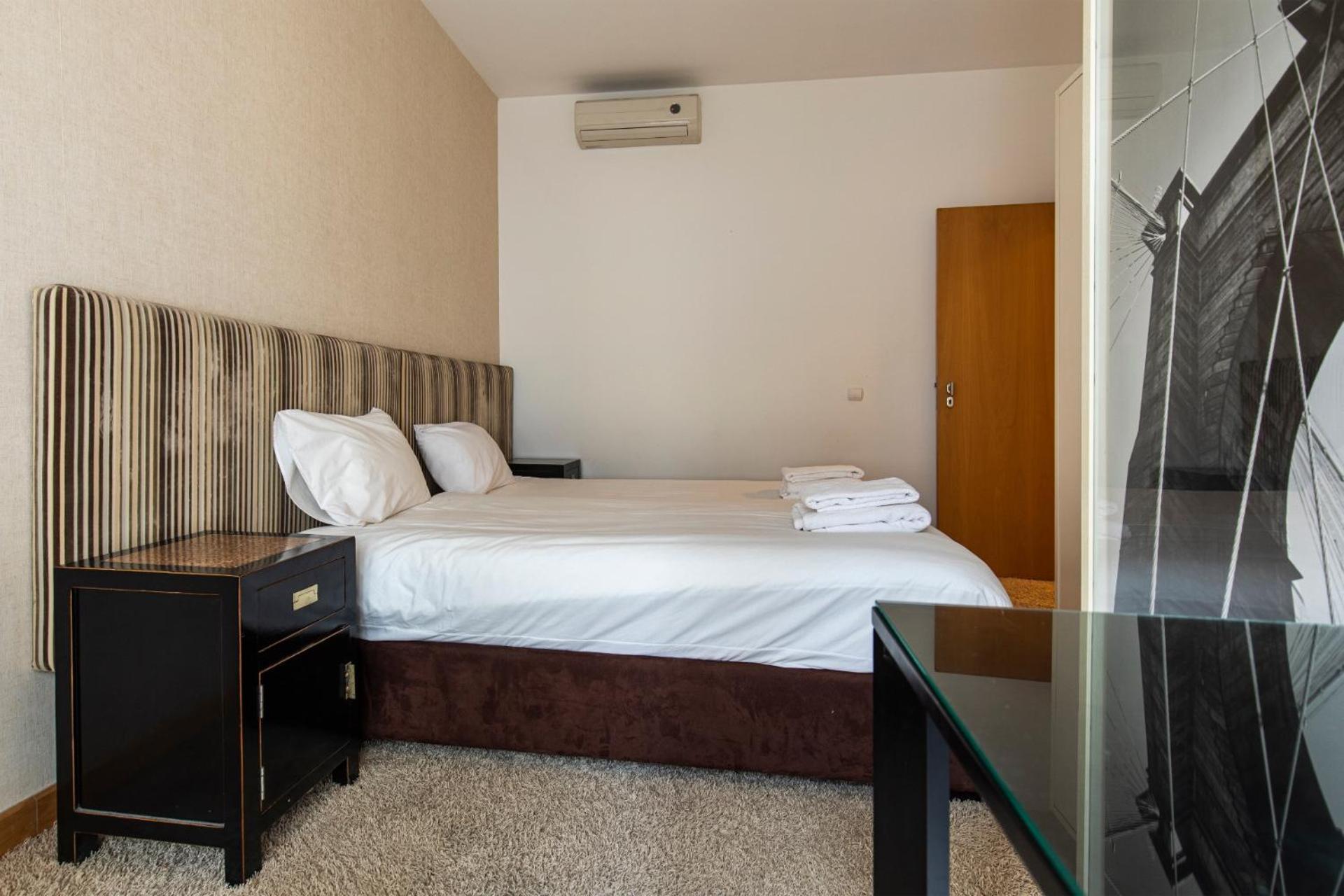 Appartement Engenheiro Miguel Pais 11