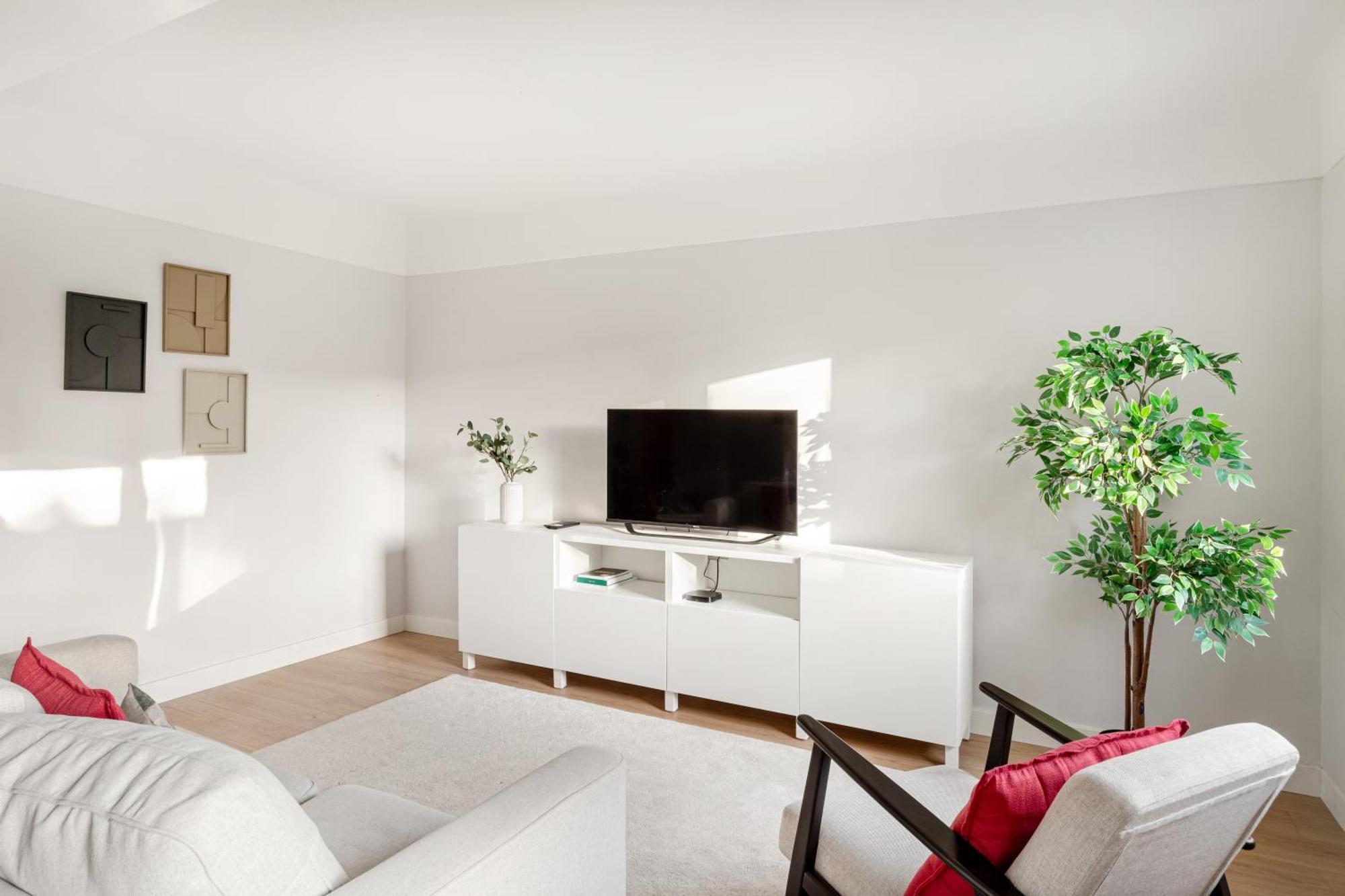 Wfh Urban Retreat At Carnide Apartment *