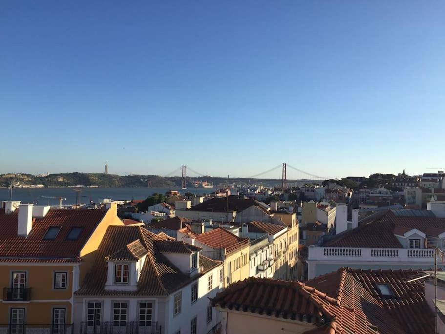 Charming Meio A Lapa Iii Amazing Terrace View Appartement Lisboa
