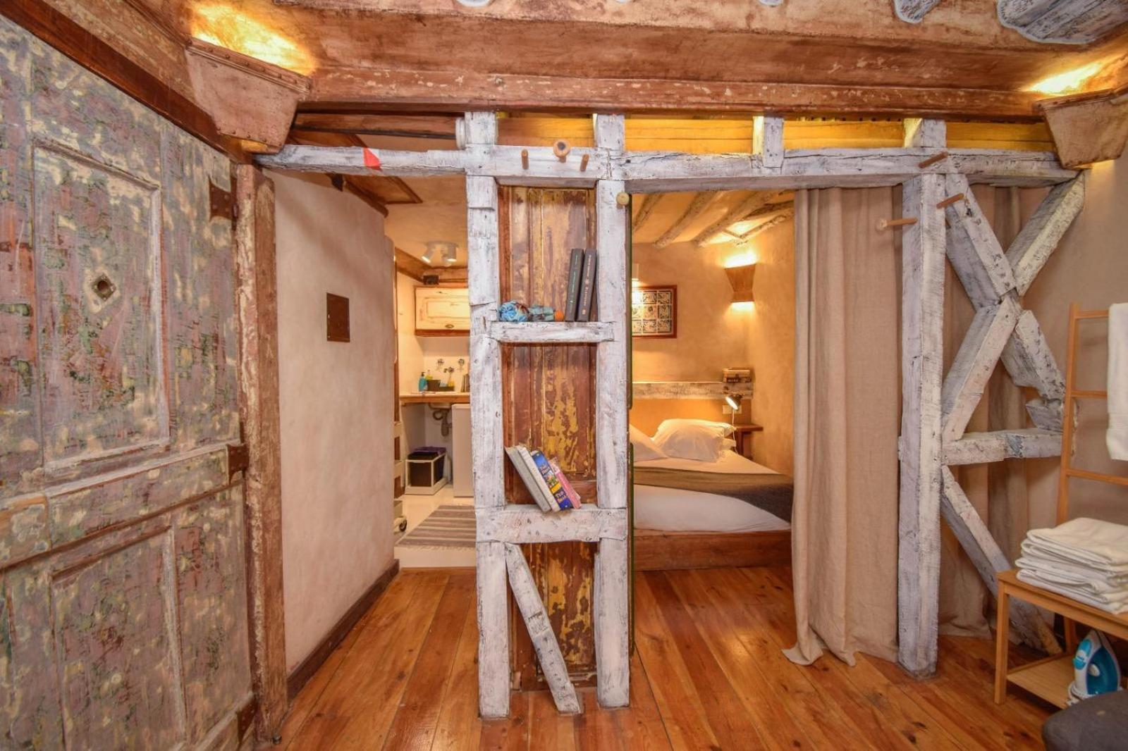 Alfama Charming And Rustic Appartement