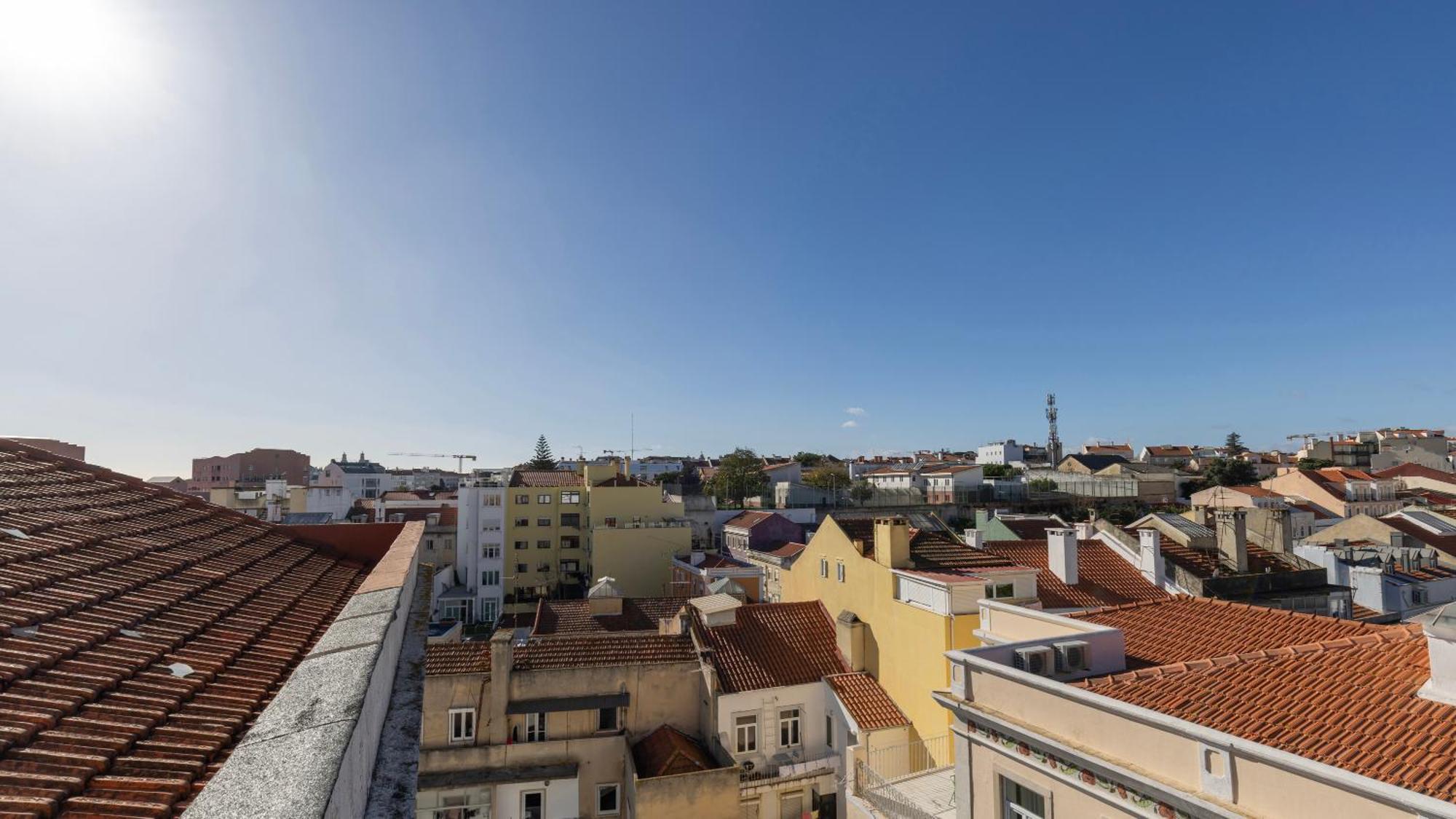 Classic Topfloor By Lovelystay * Lissabon