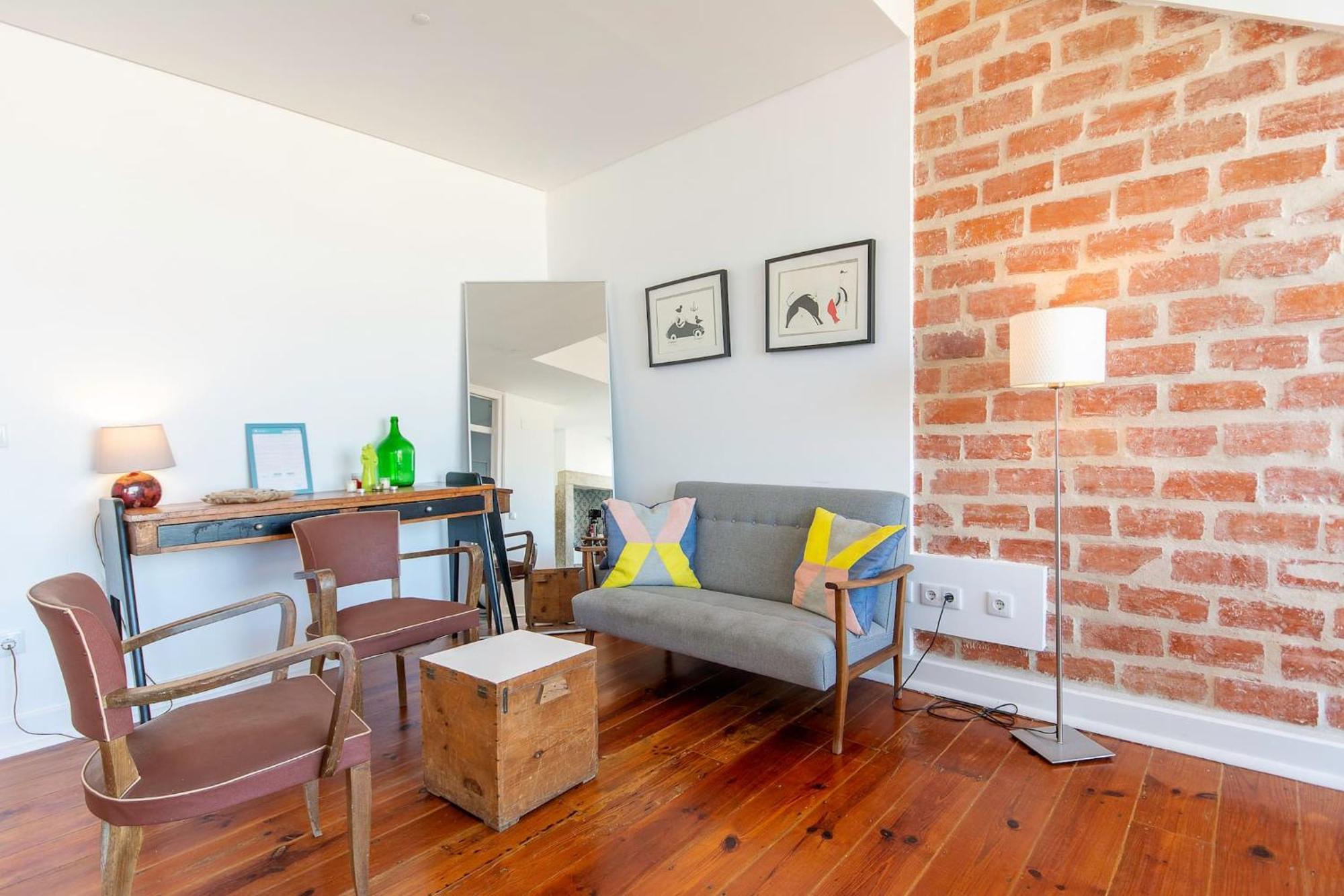 Appartement Amidst The Rooftops Of