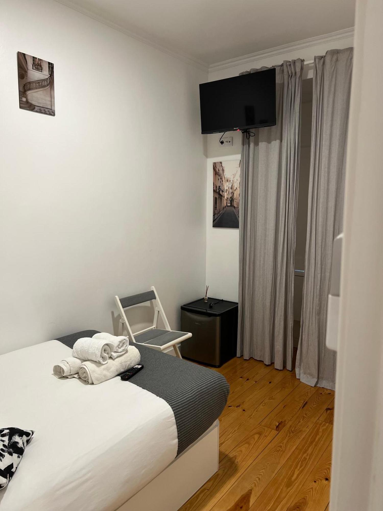 Quarto em Acomodações Particulares Antonio Pedro Lisboa