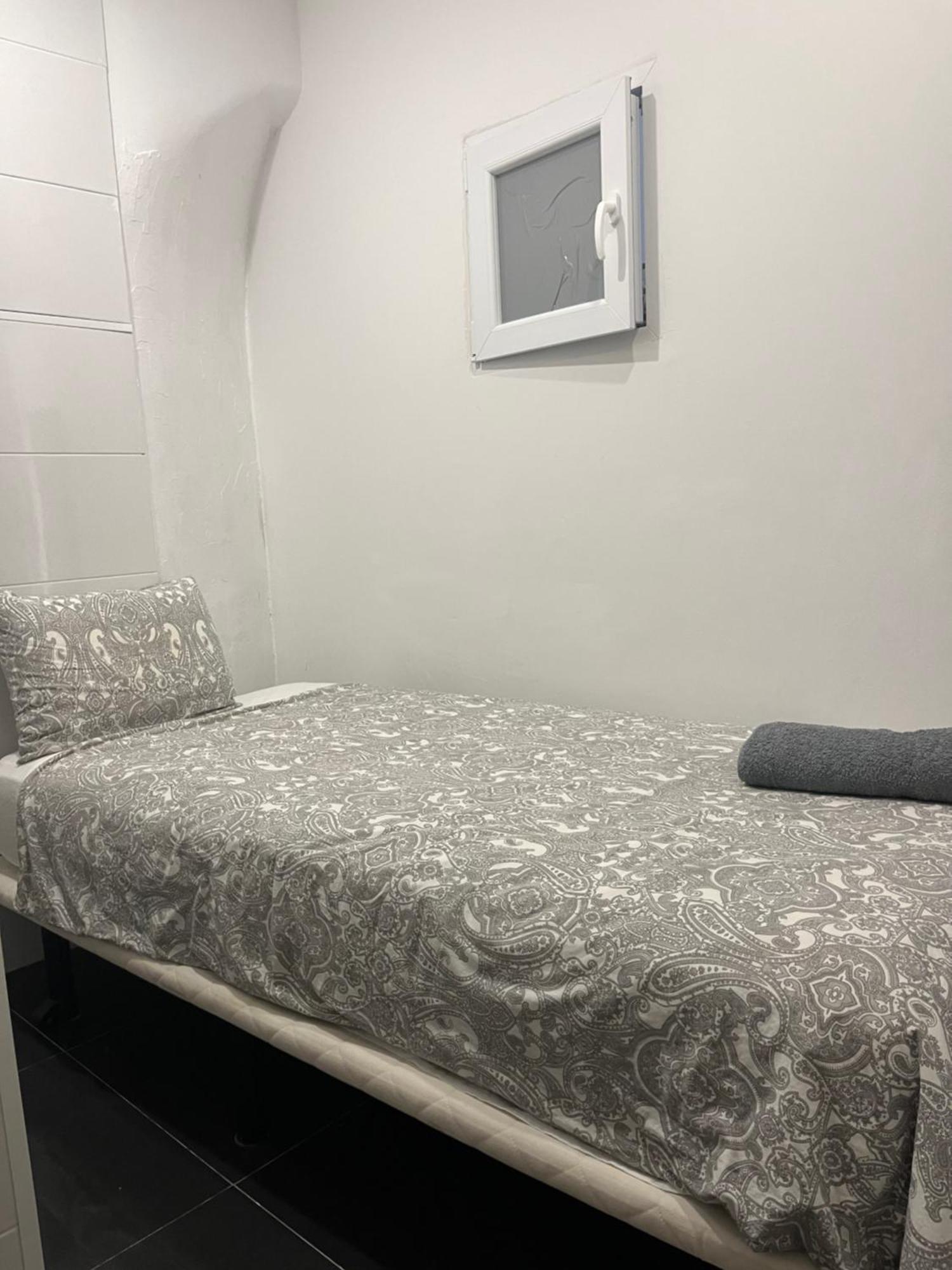 Bang Bang Auberge de jeunesse *