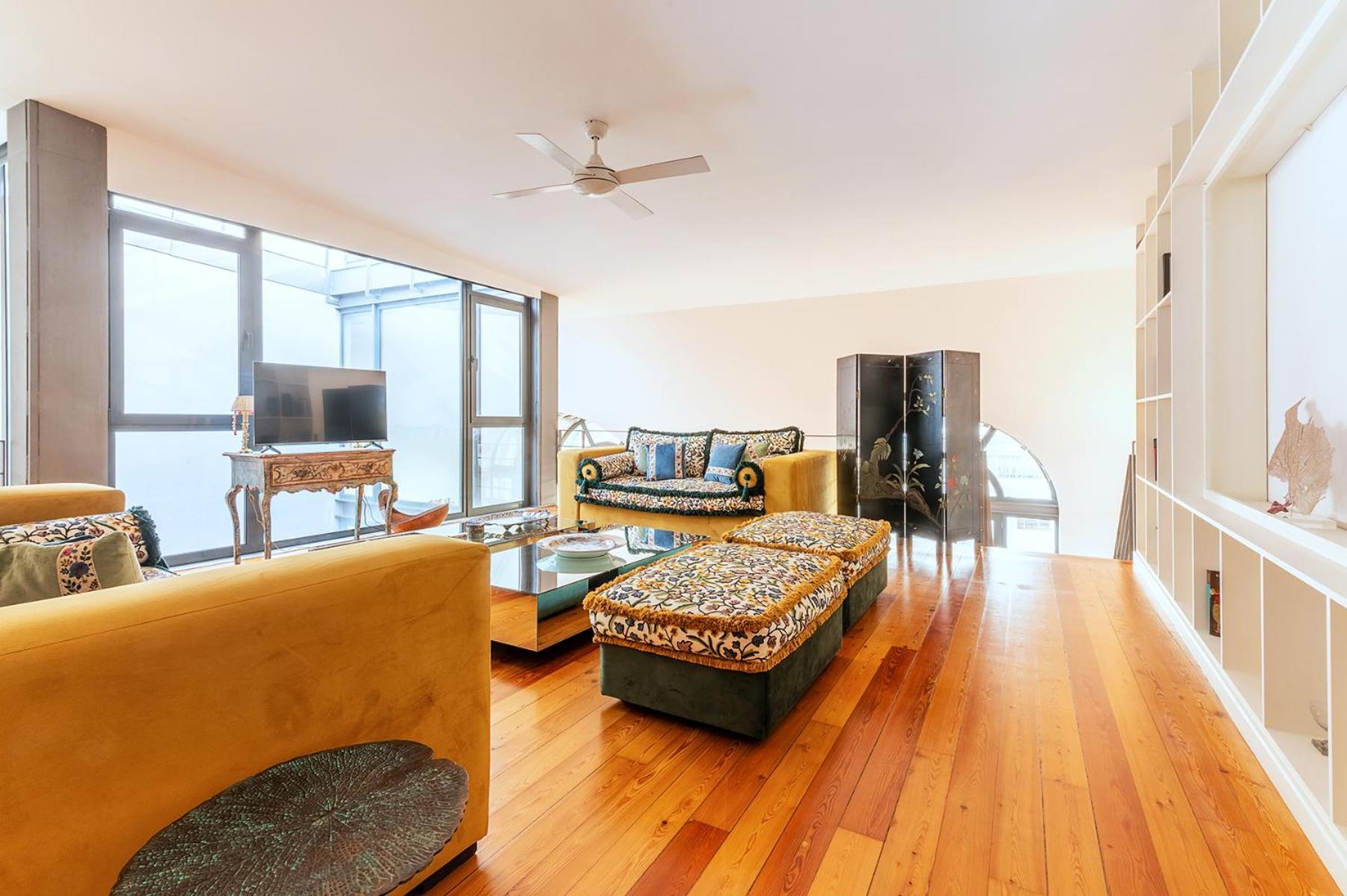 Luxurious Loft - River View Appartement